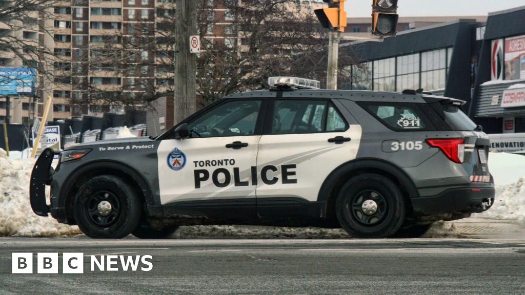 Fusillade - Au Moins 12 Blessés Dans Une Fusillade Dans Un Pub à Toronto