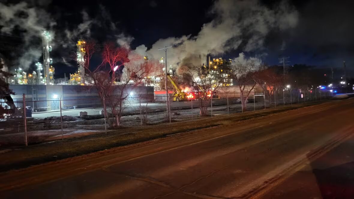 raffinerie - Explosion matinale au raffinerie de Regina : des maisons secouées, des nerfs à vif