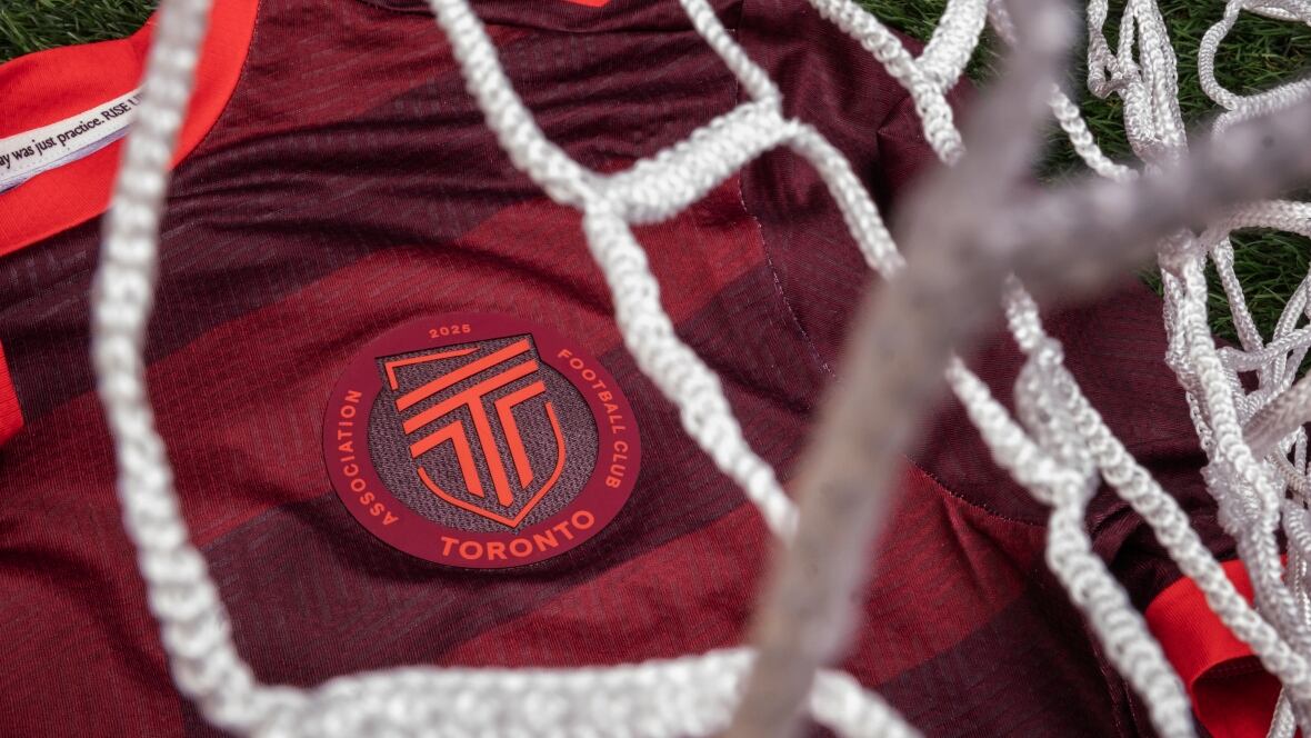 clubs - Les 6 clubs de la Northern Super League présentent leurs maillots, la ligue se prépare pour son lancement.