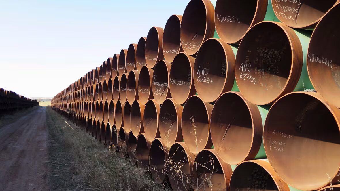tarifs - L'opérateur de pipeline pétrolier South Bow avertit que les tarifs pourraient poser des défis dans sa commercialisation