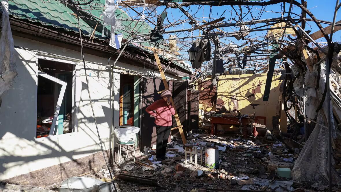 Russie - La Russie bombarde le réseau énergétique de l'Ukraine après que Zelenskyy annonce que son équipe tiendra des pourparlers avec les États-Unis.