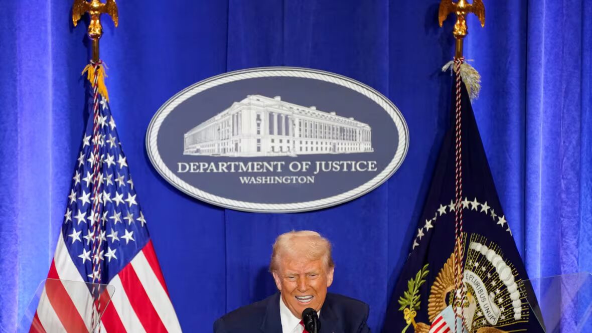 démocratie - Les États-Unis pourraient perdre leur statut de démocratie, avertit un organisme de surveillance mondial.