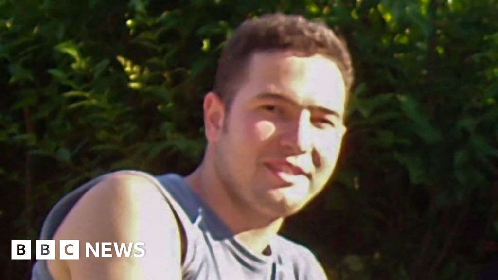 drame - Jean Charles De Menezes : La mère espère que le drame télévisé 'montrera au monde la vérité'