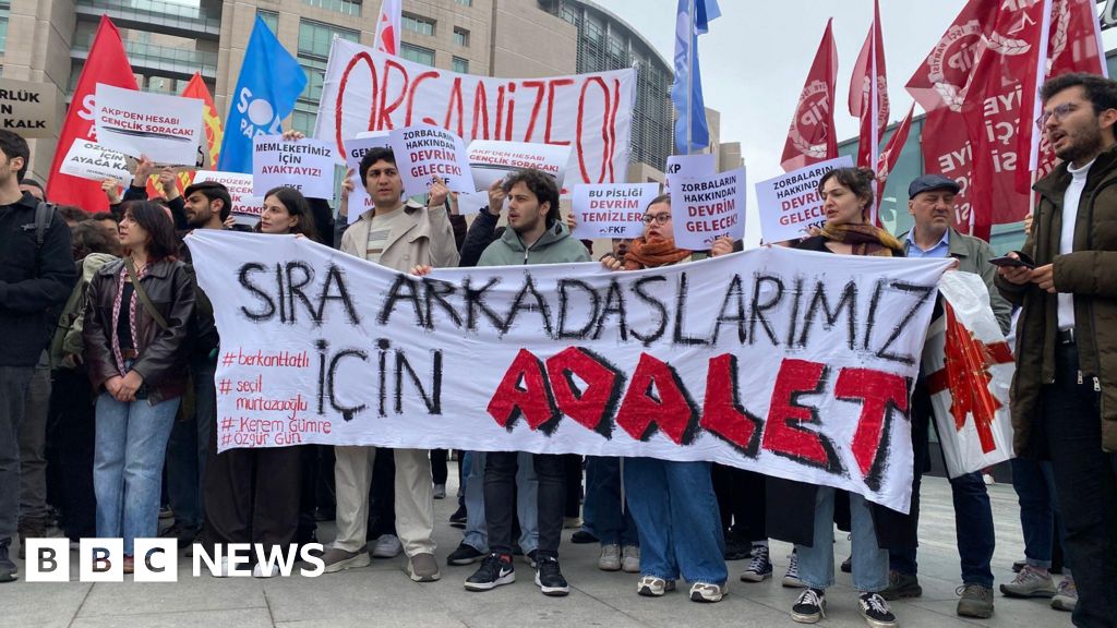 Procès - Procès de près de 200 personnes ouvert suite aux manifestations en Turquie