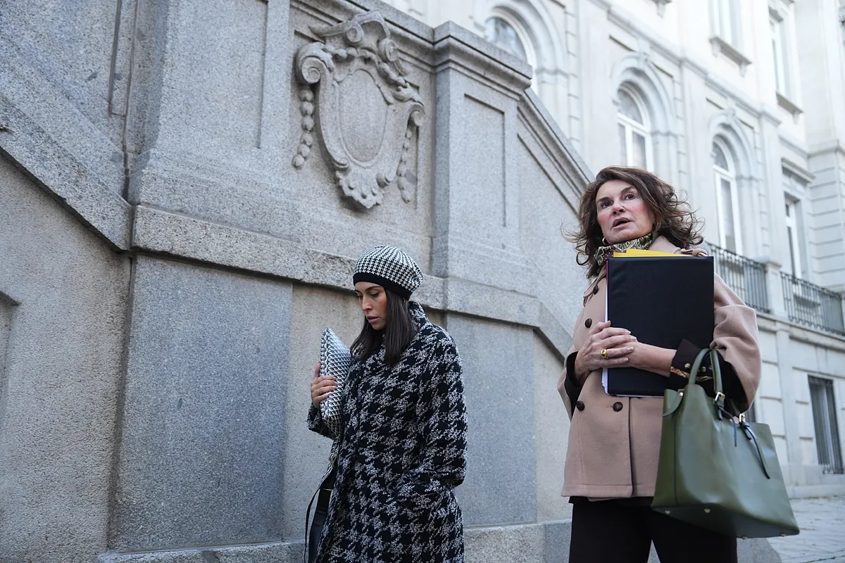 Soutien - Soutien aux journalistes enquêtés pour avoir publié un rapport policier dans l'affaire du procureur général : "Ils ont respecté leur devoir constitutionnel de diffuser une information véridique à la société"