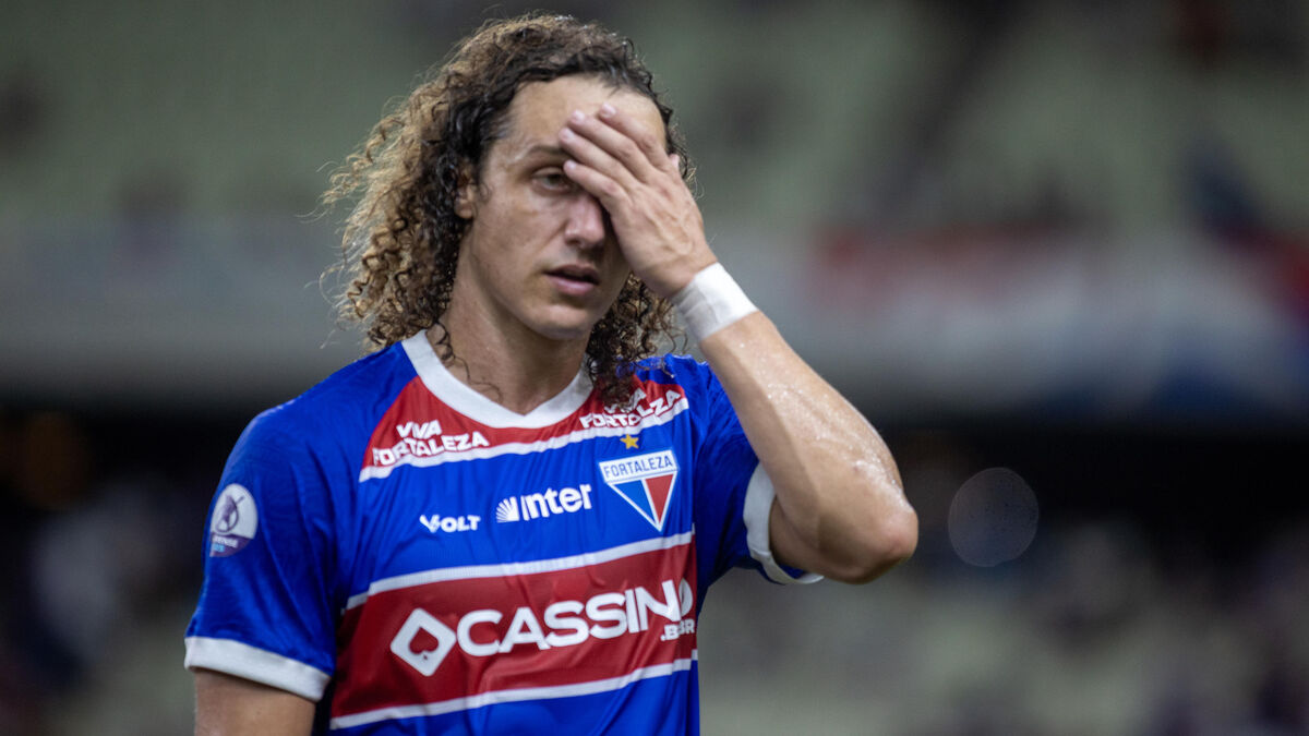 David - « David Luiz Perd Ses Bouclettes : Comment Le Monde Réagit À Ce Changement »