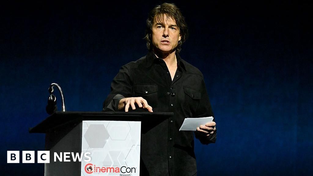 hommage - « Reconnaissant et honoré : Tom Cruise rend hommage à Val Kilmer »