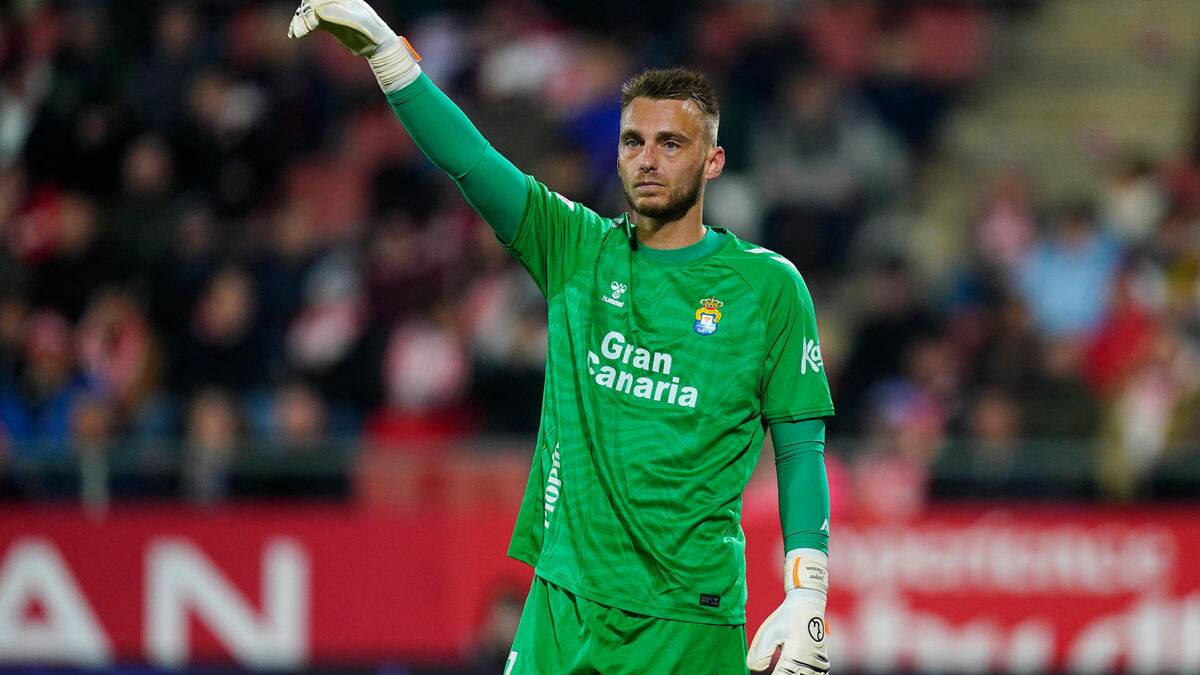 gardien - Liga : Le gardien Jasper Cillessen subit une opération d'urgence après un choc en plein match