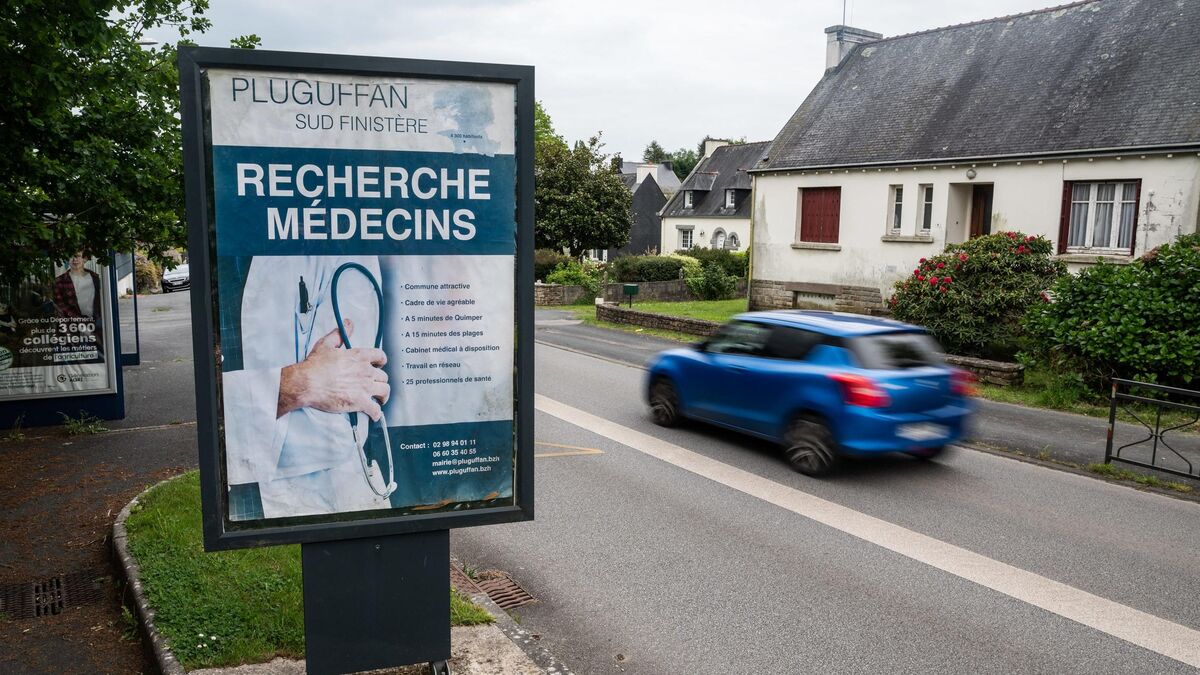 Praticiens - Déserts Médicaux : Obliger les Praticiens à Travailler Deux Jours dans les Zones en Tension, Est-ce une Bonne Idée ?