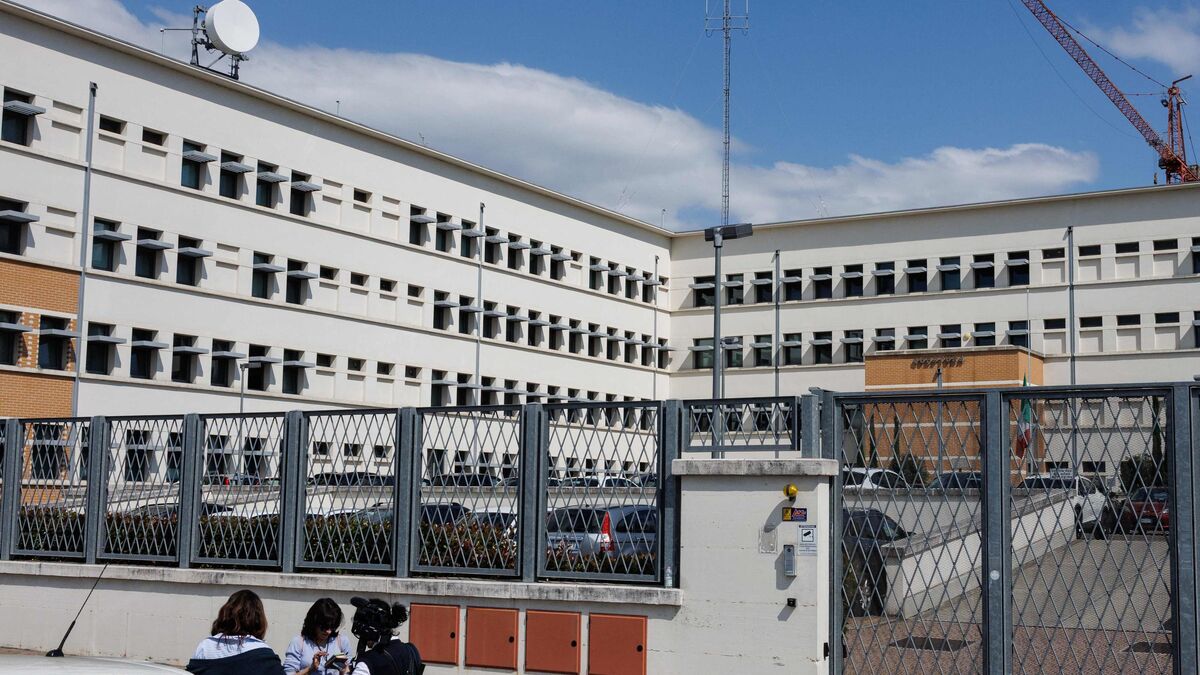meurtrier - Attaque anti-musulmane à la mosquée de La Grand-Combe, dans le Gard : découvrez le profil troublant du meurtrier présumé