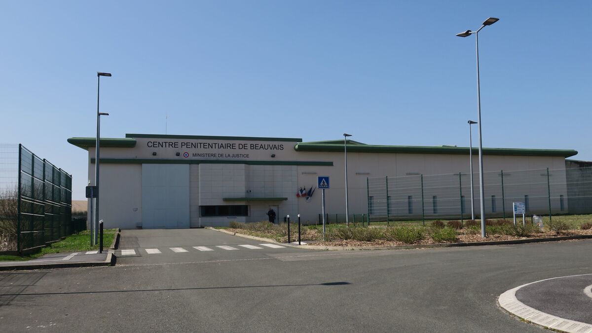 couteau - Livraison par drone d’un couteau à la prison de Beauvais : la piste terroriste envisagée
