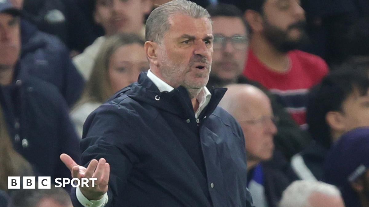 Spurs - Postecoglou des Spurs 'pas affecté' par les abus des fans
