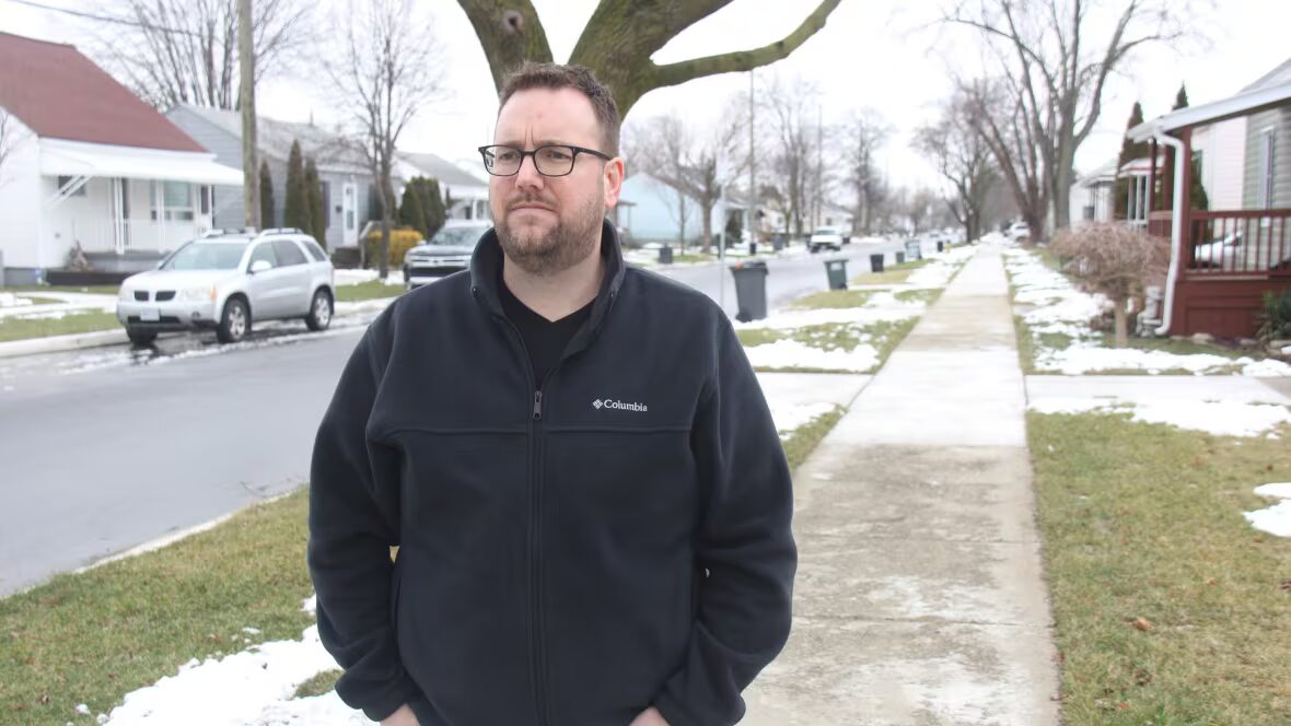 candidat - Le candidat conservateur de l'Ontario sud-ouest, Mark Mckenzie, écarté pour des commentaires 'inacceptables'