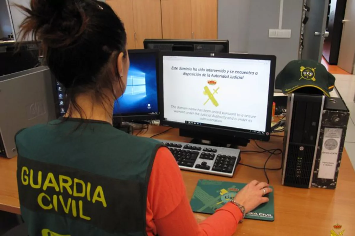 euros - Un homme et une femme sous enquête en Navarre pour avoir détourné plus de 111 000 euros d'une octogénaire de 98 ans