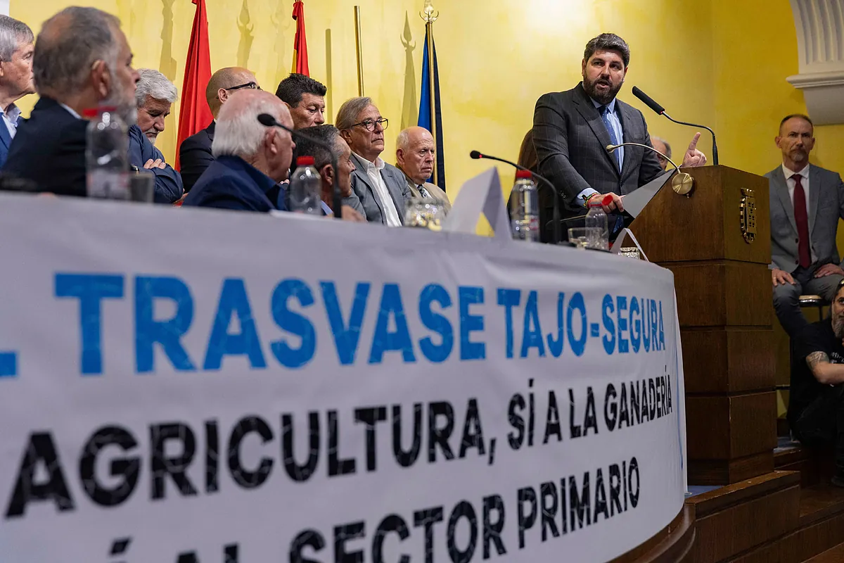 Blindage - López Miras Présente Le Blindage Du Trasvase Tajo-Segura Au Congrès Et Met À L'Épreuve La Discipline Du Parti Du PP Et Du PSOE