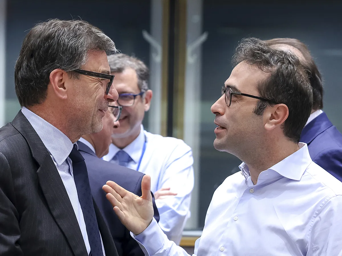 Cuerpo - Cuerpo Calibra sa candidature au Eurogroupe : "Elle est mieux perçue que Calviño" et bénéficie du soutien de la croissance, mais subit le poids du déclin socialiste