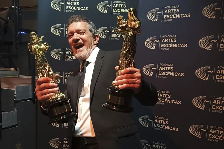 Gypsy - Le musical Gypsy d'Antonio Banderas et une œuvre théâtrale sur le coup d'État de 1936 dominent les prix Talía
