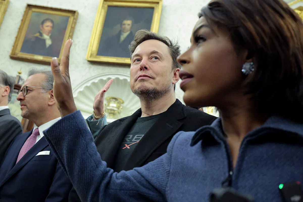 Dinero - Dinero, Dinero et Plus de Dinero (et, Peut-être, Raza) : Pourquoi Elon Musk Critique le Gouvernement de l'Afrique du Sud ?