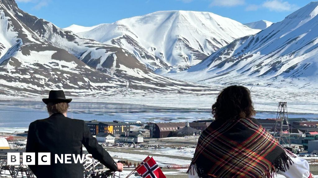 Arctique - Les tensions montent alors que les superpuissances se disputent une part de l'Arctique