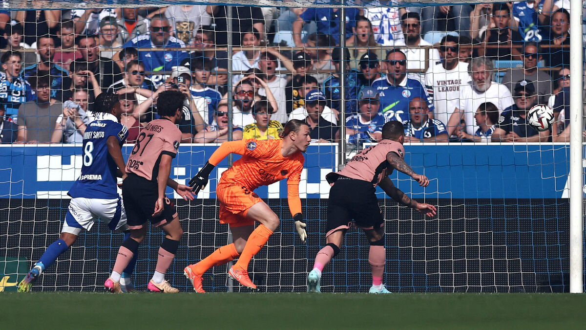 PSG - Strasbourg-PSG (2-1) : Les Évaluations des Parisiens avec Hernandez Dépassé et Ramos en Manque d’Efficacité