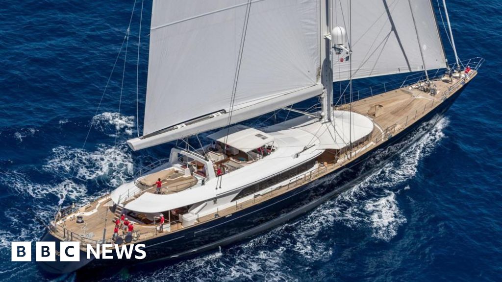 yacht - Le yacht du magnat de la technologie britannique Mike Lynch a été renversé par des 'vents extrêmes', selon un rapport.