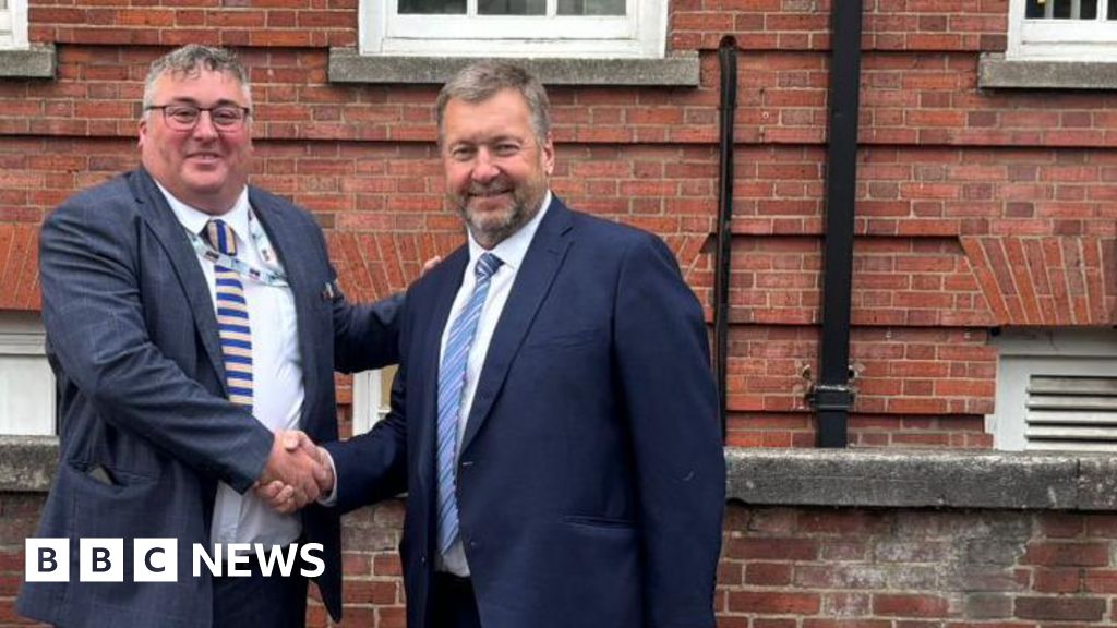 policier - Reform UK nomme un ancien policier à la tête du conseil