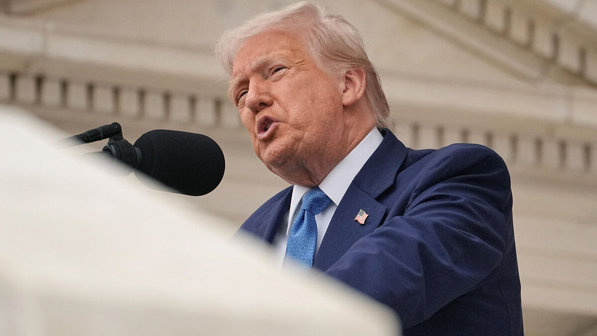 Poutine - Poutine « complètement fou » : Un échange de prisonniers entre la Russie et les États-Unis maintenu malgré les critiques de Trump