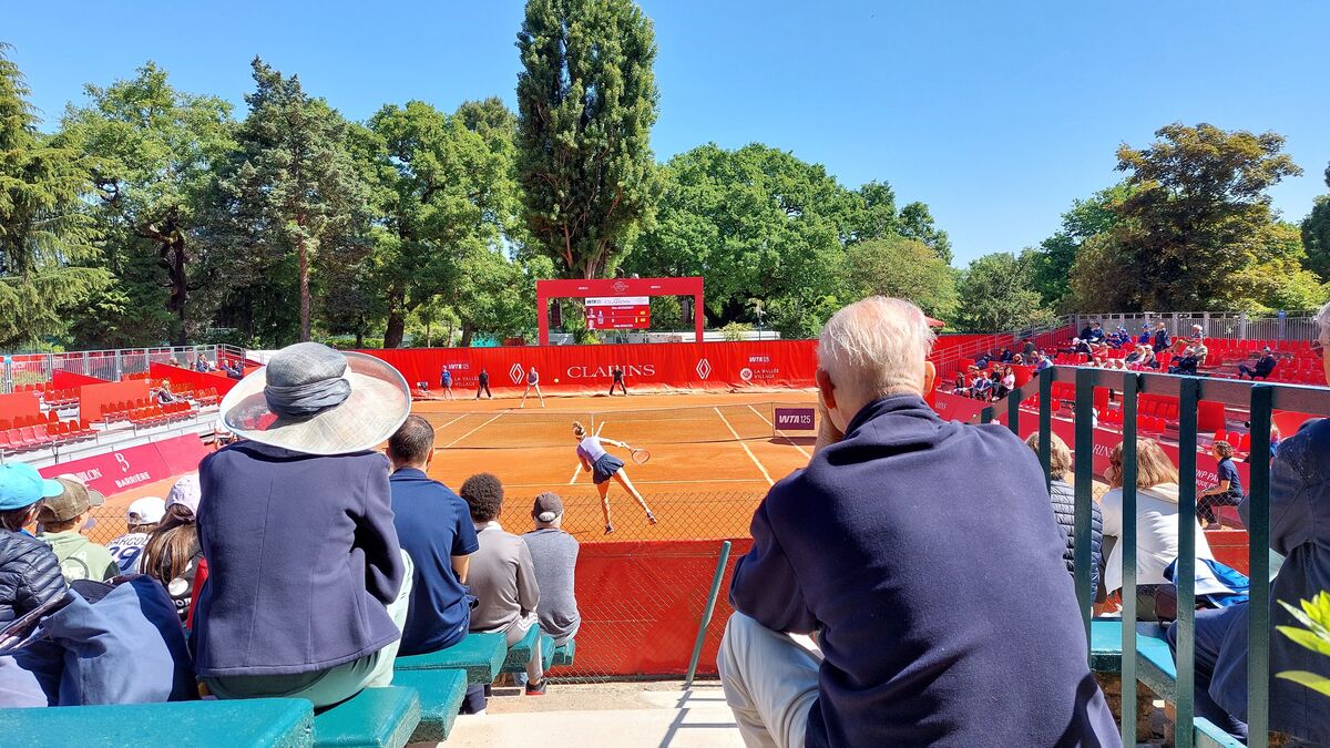 tennis - Moins de 20 % des courts, entretien, tarifs… Comment jouer au tennis sur terre battue en Île-de-France ?
