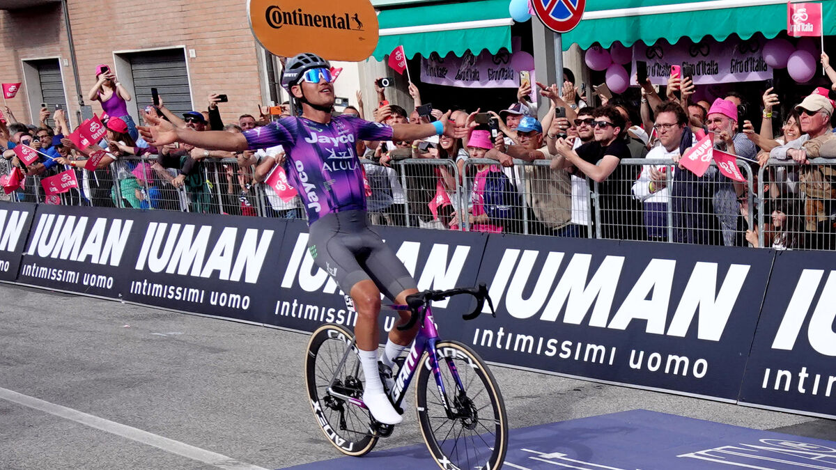 Giro - Tour d'Italie : Luke Plapp s'impose en solitaire, Diego Ulissi en rose, le classement général du Giro bouleversé