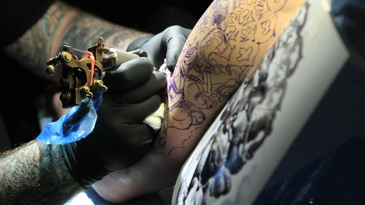 tatoueur - Neuilly-sur-Marne : 18 ans de prison pour le tatoueur violeur en série