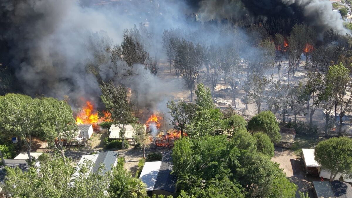 Camping - Incendie Dans Un Camping D’Agde : Les Pompiers Assurent Qu’il N’y A « Plus De Risque De Reprise »