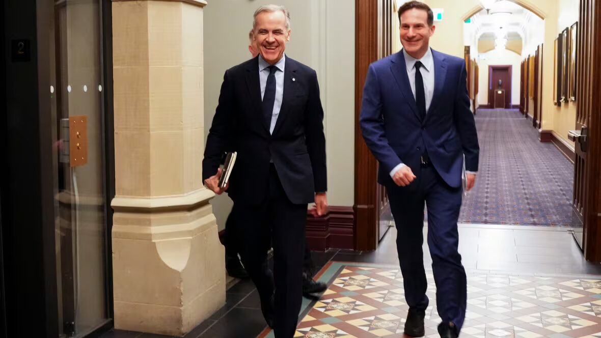 chef - Le chef de cabinet fortement scruté de Carney restera en poste pour l’instant