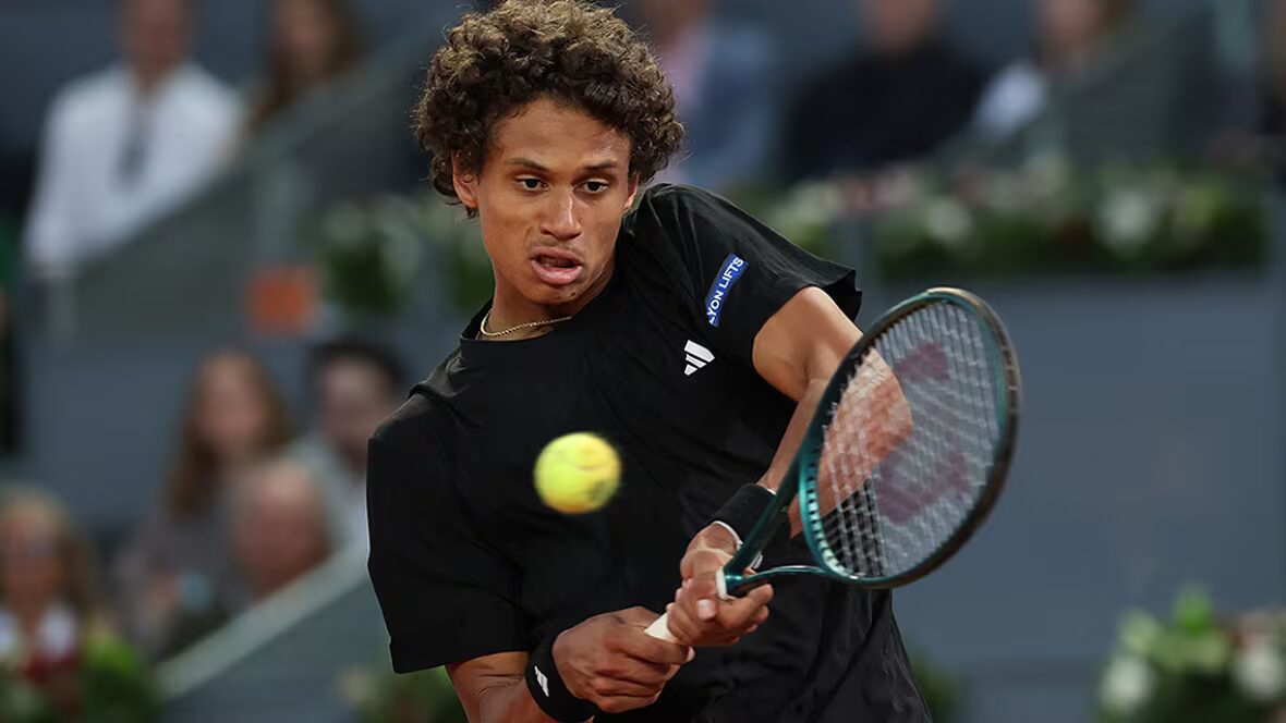 Open - Diallo Éliminé en Quarts de Finale de l'Open de Madrid Après Avoir Rejoint Tardivement le Tournoi Masculin