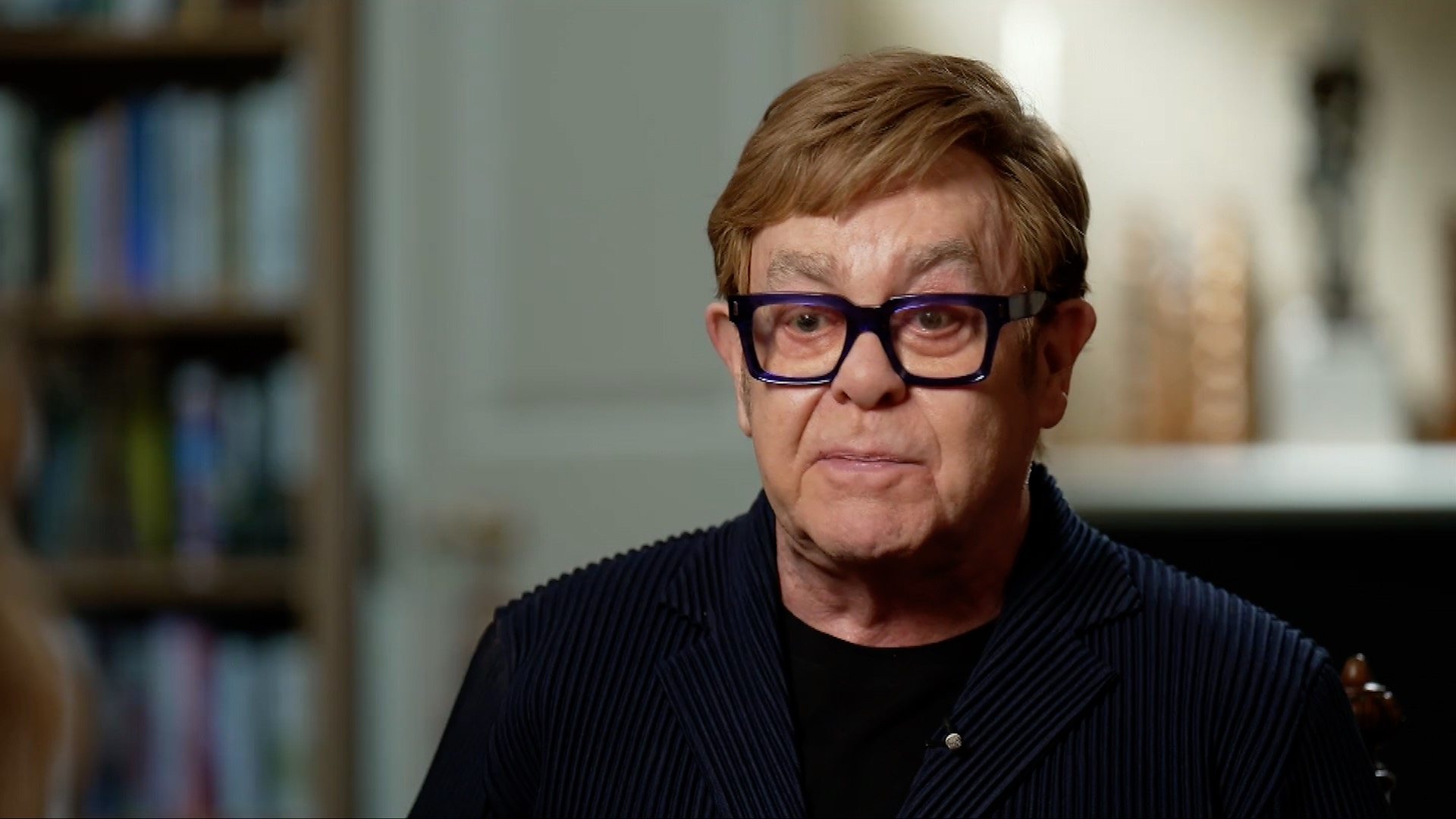 artistes - Sir Elton John en colère contre les plans 'criminels' de l'IA pour les artistes