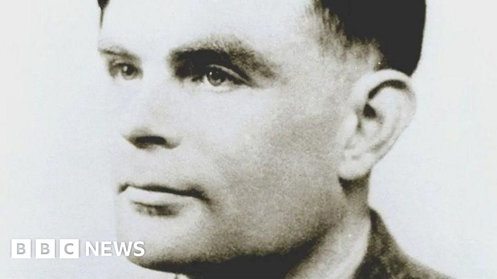 documents - Des documents de l'énigme de la Seconde Guerre mondiale, Alan Turing, vendus aux enchères pour 465 000 £