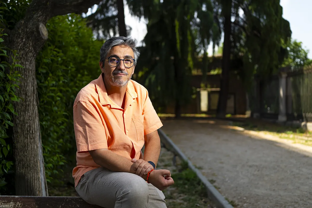Sagrada - Bombas et amour sous l'angle le plus social de la Sagrada Familia : "Gaudí verrait les touristes et imaginerait Jésus expulsant les marchands du temple"