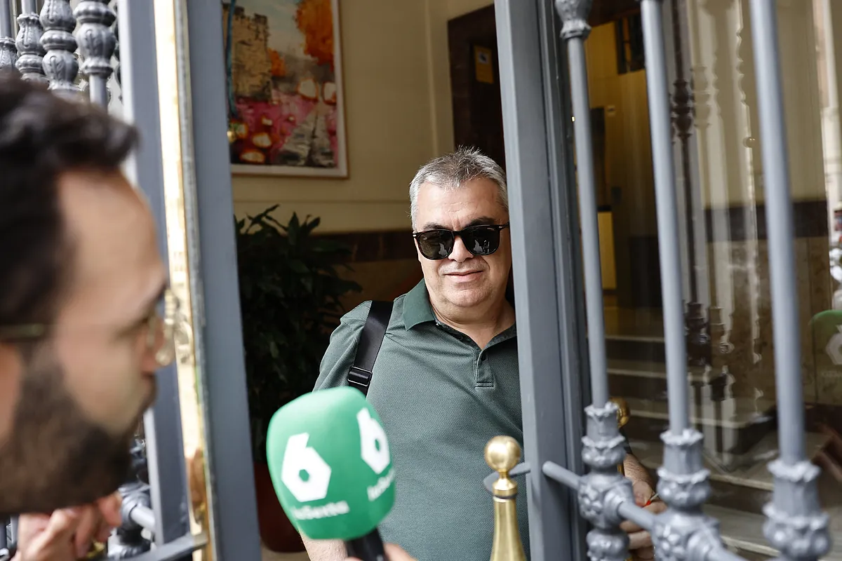 Santos - La Uco demande au Supreme de suivre immédiatement les comptes de Santos Cerdán après la fin de son immunité.