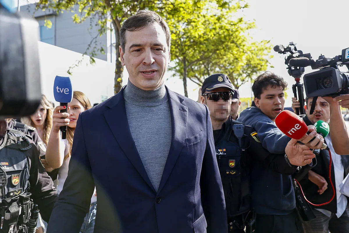 fraude - La Fiscalía estime que Gallardo n'a pas commis de "fraude de loi" avec son aforamiento exprès et demande que l'affaire complète du 'hermanísimo' soit transférée au Tsjex.