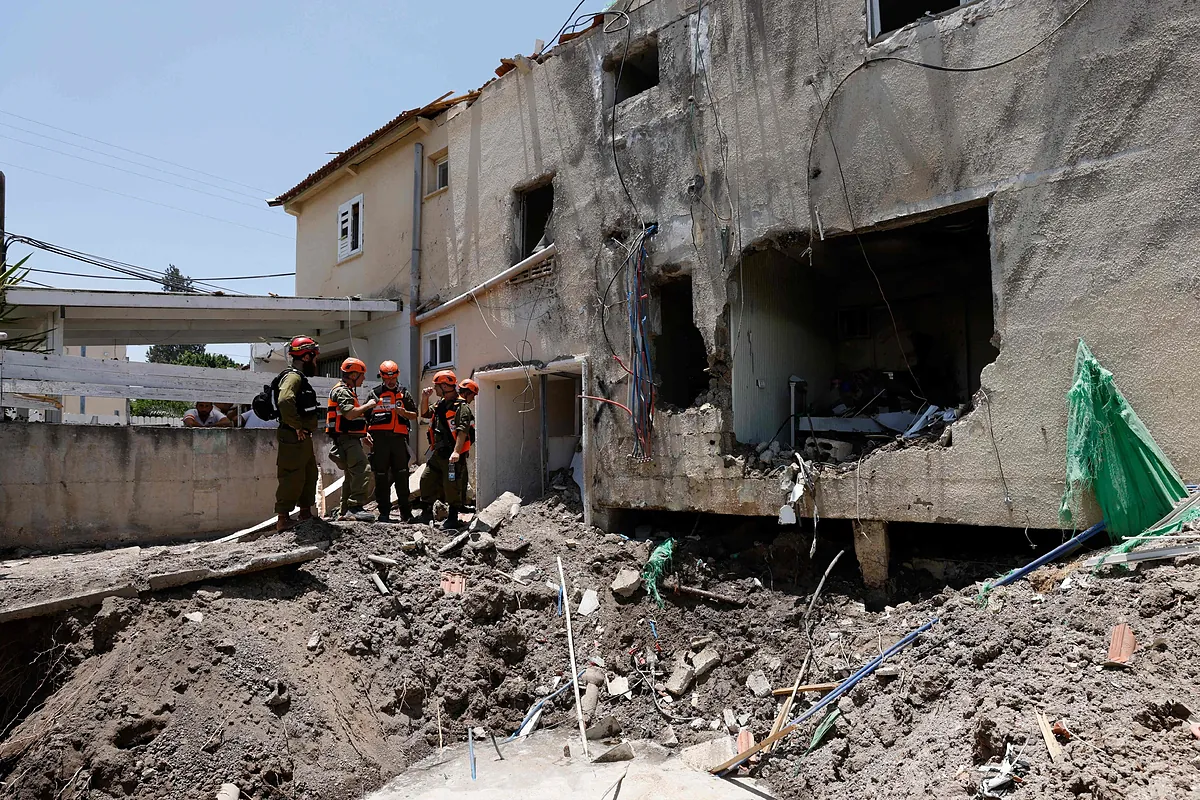 Iran - Nouvelle Vague d'Attaques Croisées : L'Iran Tire des Missiles et des Drones sur Israël Pendant que Tel Aviv Bombarde un Site Nucléaire et des Hauts Commandements Iraniens Liés à Hamas