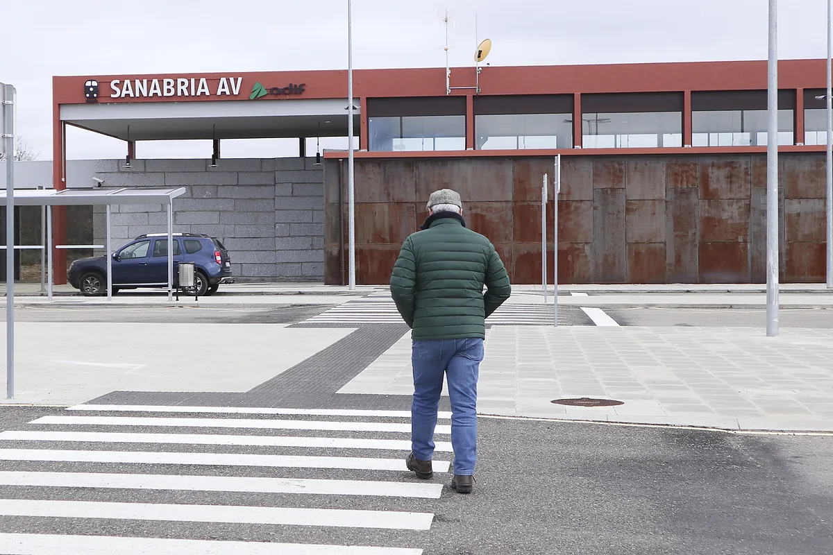 Espagne - La libéralisation crée une Espagne à deux vitesses : Chamartín demande de limiter les trains en raison de la saturation, tandis que Zamora réclame davantage de connexions pour sauver la région.