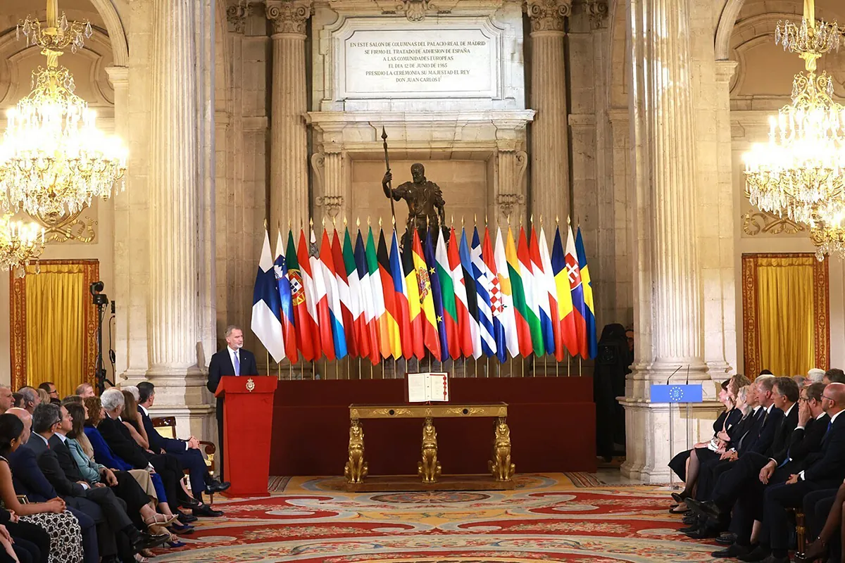 Roi - Felipe VI, le Roi le Plus Europeiste : "Il Suit le Chemin de Son Père"