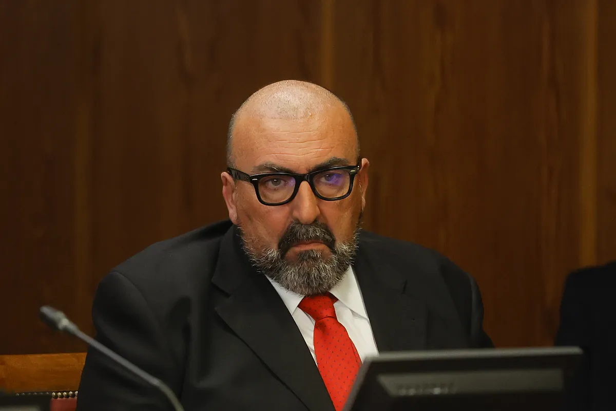 téléphones - Koldo révèle à Ábalos qu'il possède deux téléphones "avec les barbaries" de Cerdán
