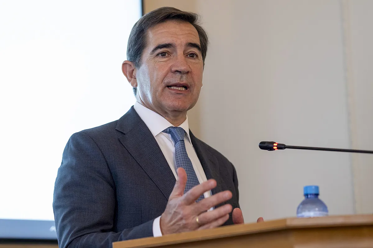 gouvernement - Carlos Torres (BBVA) est convaincu que le gouvernement ne durcira pas l'OPA sur Sabadell : "Le seul scénario que j'envisage est que la décision revienne aux actionnaires"