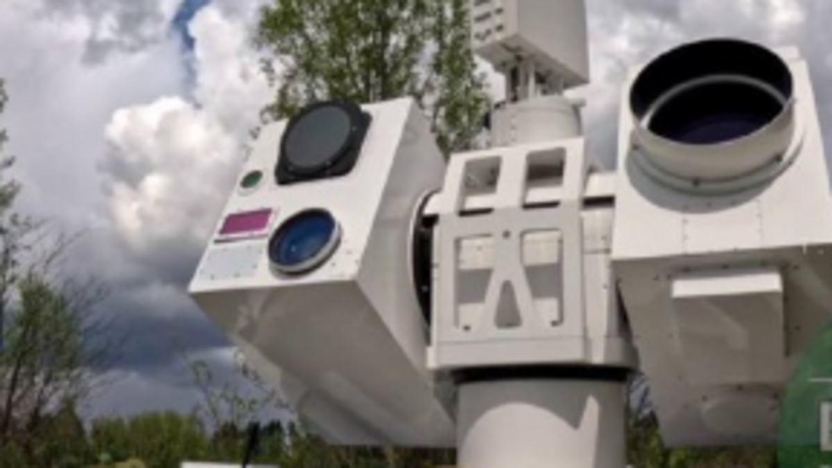 laser - Guerre en Ukraine : Qu'est-ce que le Silent Hunter, ce laser anti-drones prometteur testé par la Russie ?