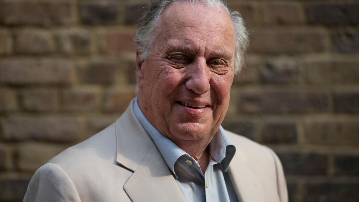 écrivain - Décès à 86 ans de l’écrivain britannique Frederick Forsyth, l'un des maîtres du roman d'espionnage