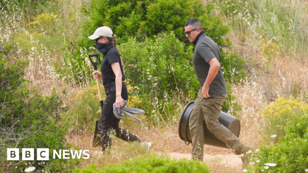 police - Les espoirs de clôture s'amenuisent alors que la police termine les recherches sur Madeleine McCann