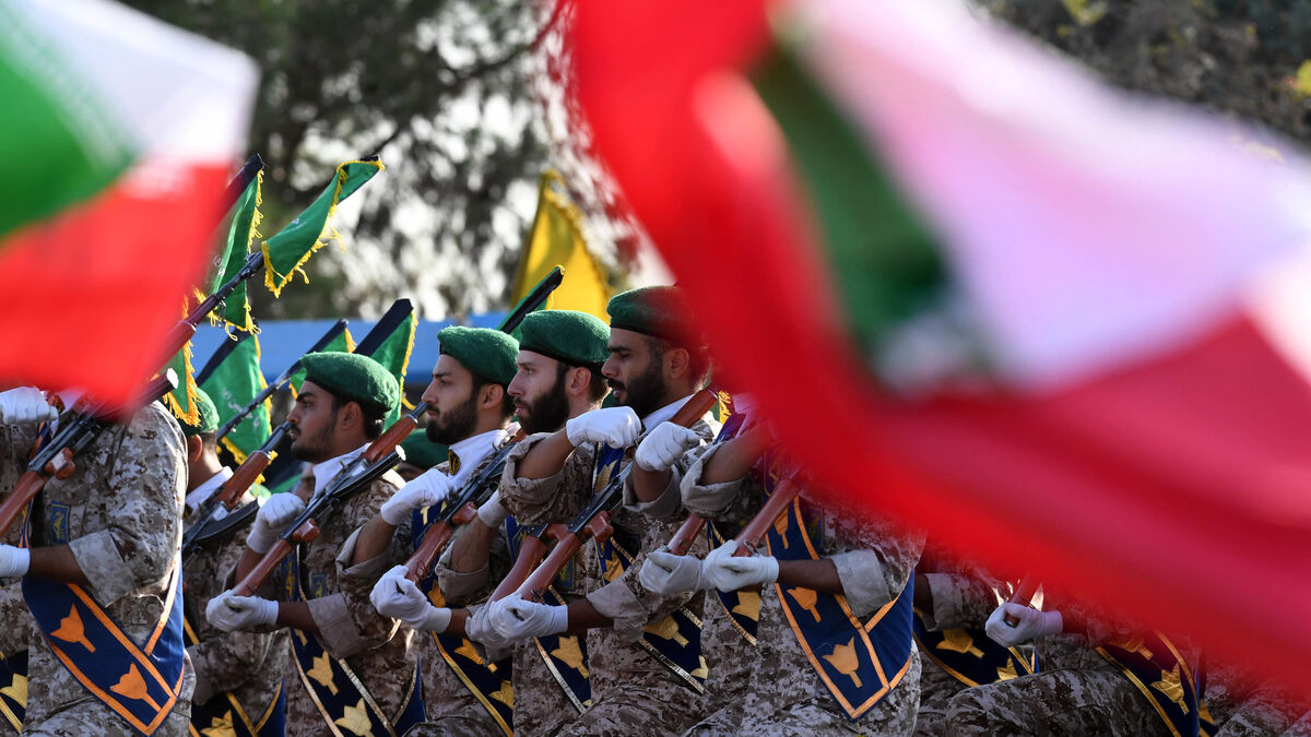 riposte - Bases militaires, Détroit d'Ormuz, cellules terroristes… Après les frappes américaines en Iran, quelle sera la riposte de Téhéran ?