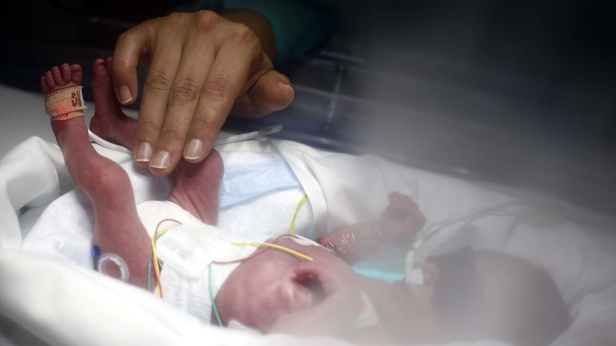 Bébé - Le Bébé d’une Américaine en état de mort cérébrale, né grâce à une loi anti-avortement