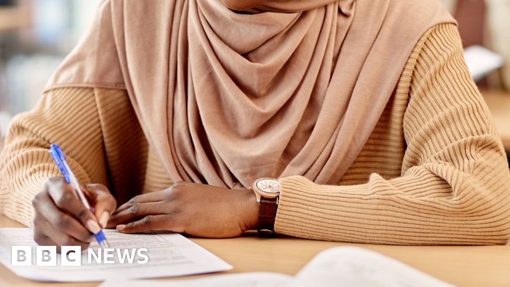 université - La règle du "no-bra, No-exam" à l'université nigériane suscite l'indignation