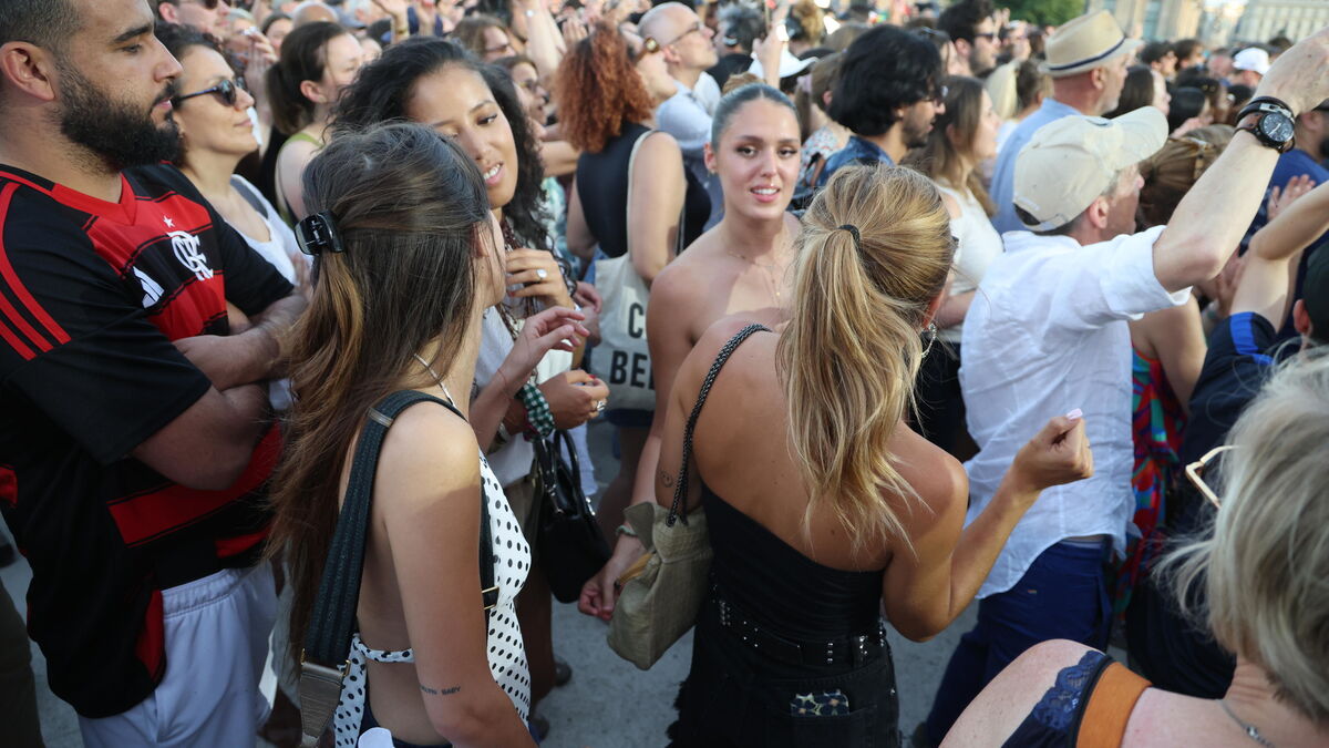 Paris - Fête de la Musique à Paris : Six personnes poignardées, onze femmes se déclarent victimes de piqûres